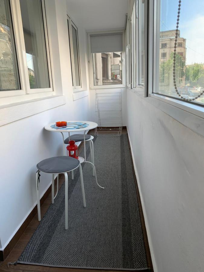 Interbellic Flat Lejlighed Bukarest Eksteriør billede